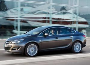 2013 Opel Astra Sedan