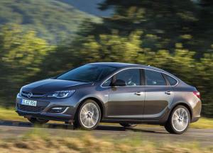 2013 Opel Astra Sedan