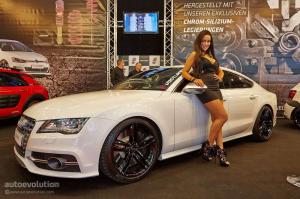 Девушки с автосалона Essen 2014