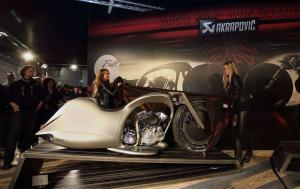 2014 Akrapovic Full Moon Custom Concept