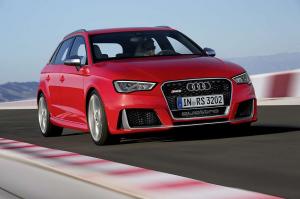 Компания Audi официально представила новый «заряженный» хэтчбэк RS3 Sportback