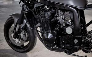 1991 Suzuki GSX-R750 Cafe by Le French Atelier