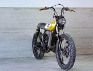 1975 Yamaha DT250 Custom by Chris Zahner