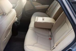 2015 Hyundai Azera