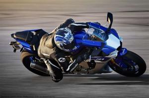 2015 Yamaha YZF-R1