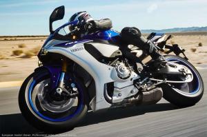 2015 Yamaha YZF-R1