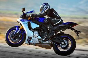 2015 Yamaha YZF-R1