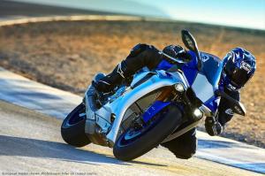 2015 Yamaha YZF-R1