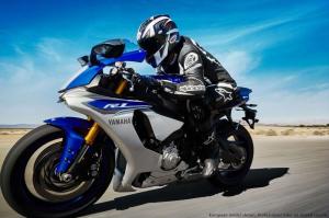 2015 Yamaha YZF-R1