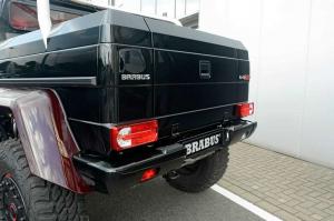 2014 Mercedes-Benz G63 AMG 6x6 Cherry Red by Brabus