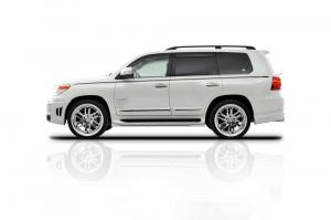2014 Toyota Land Cruiser 200 by Rowen