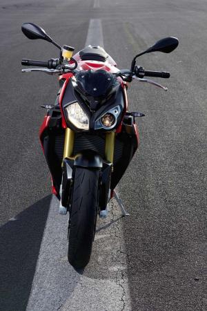 2014 BMW S1000R