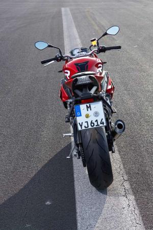 2014 BMW S1000R