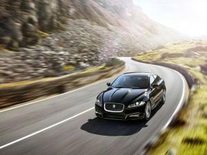 2015 Jaguar XF R-Sport