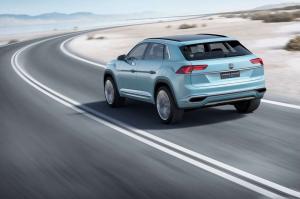 2015 Volkswagen Cross Coupe GTE Concept
