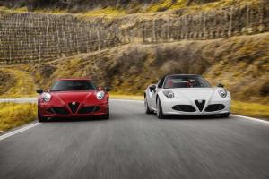 2015 Alfa Romeo 4C Spider US)
