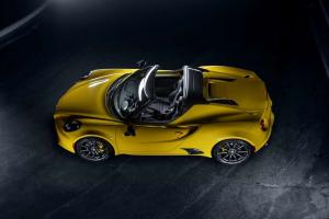2015 Alfa Romeo 4C Spider US)