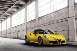 2015 Alfa Romeo 4C Spider US)