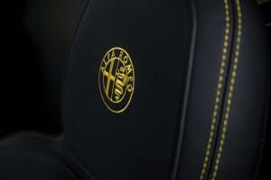 2015 Alfa Romeo 4C Spider US)