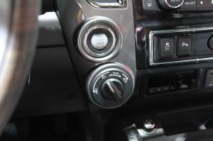 2015 Nissan Titan