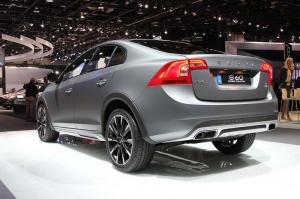 2015 Volvo S60 Cross Country