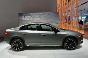 2015 Volvo S60 Cross Country