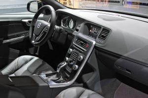 2015 Volvo S60 Cross Country