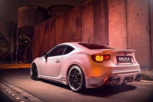 2014 Toyota GT 86 by Dotz Shift