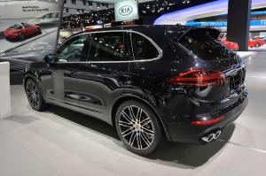 2015 Porsche Cayenne Turbo S