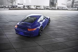 2015 Porsche 911 GTS Club Coupe