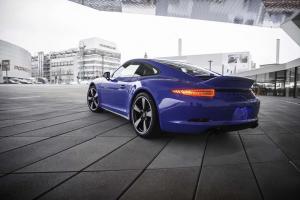 2015 Porsche 911 GTS Club Coupe