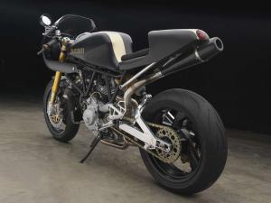 1995 Ducati 900SS-SP by Moto Studio
