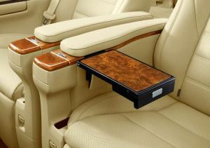 2015 Toyota Vellfire