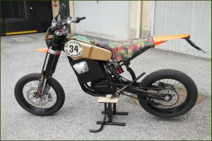 Motobylot E-Scrambler