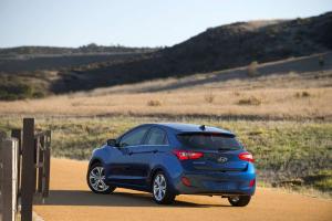 2014 Hyundai Elantra GT US)