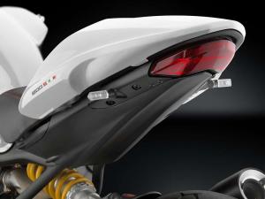 2015 Ducati Monster 1200 by Rizoma