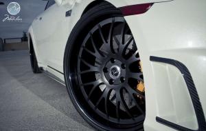 2014 Nissan GT-R by Wald on Modulare Wheels