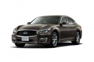 2015 Nissan Fuga Hybrid