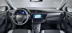 2015 Toyota Auris Hybrid