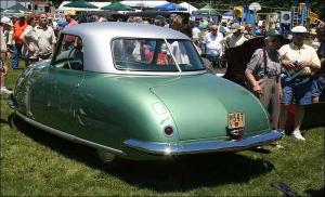 1948 Davis Divan