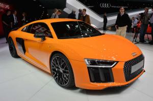 2015 Audi R8 V10 Plus