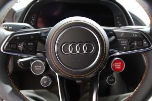 2015 Audi R8 V10 Plus