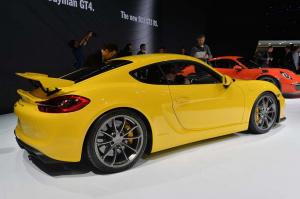 2015 Porsche Cayman GT4