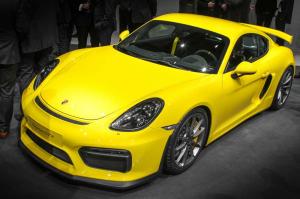 2015 Porsche Cayman GT4