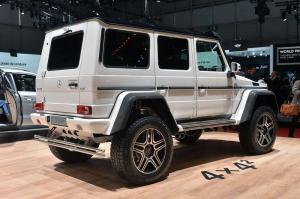 2015 Mercedes-Benz G500 4x4² Concept