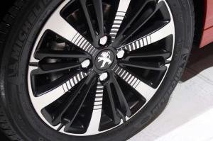 2015 Peugeot 208