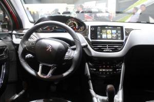 2015 Peugeot 208