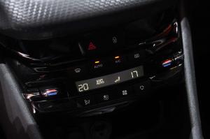 2015 Peugeot 208