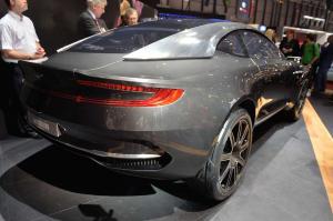 2015 Aston Martin DBX Concept
