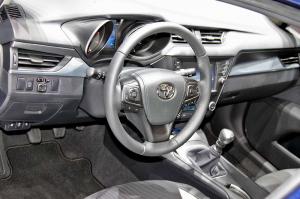 2015 Toyota Avensis